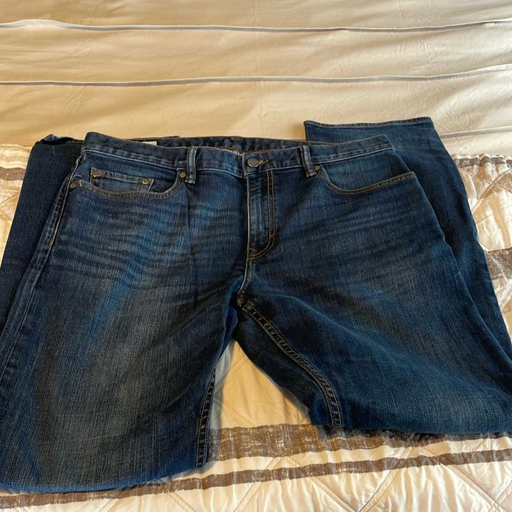 Banana republic 34 waist 32 length straight cut jeans